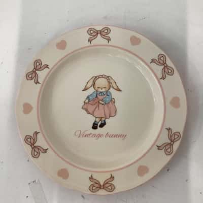  Vintage Bunny plate 