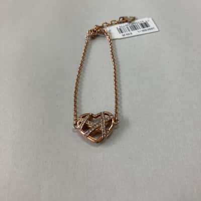 Guess Women’s Heart Bracelet/Other 