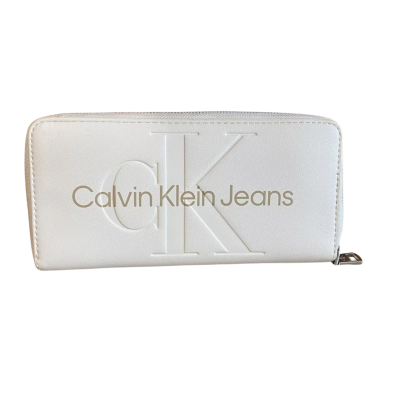 Calvin Klein Jeans Women's Purse in Eggshell (Previous RRP $119) 