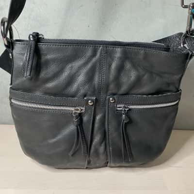 Gabee Black Leather Shoulder Bag
