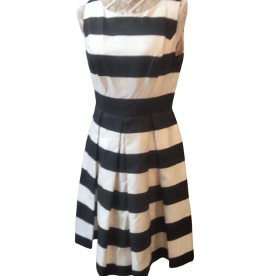 Review Womens  Size 12 New York Cocktail Dress Striped 
