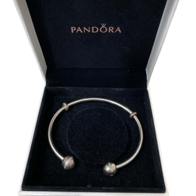 Pandora Stirling silver Womens Bangle. Shooting star. 