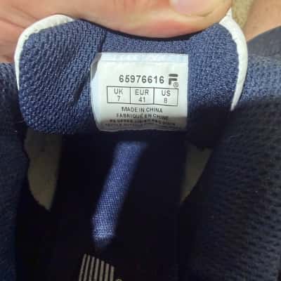 Fila Mens  Size 8 Sneakers Black  / Blue / White 