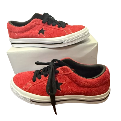 Converse Mens  Size 39 Sneakers Red / White 