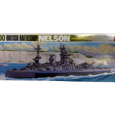 Tamiya 1:700 battleship Nelson model 