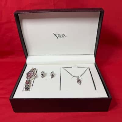 Deja Voux Contemporary Jewelry Set Silver Tone Circa '00 Necklace Earrings Watch