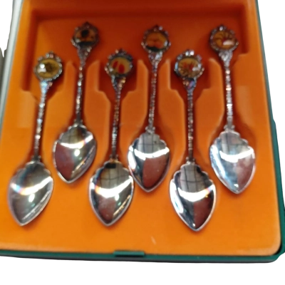 Perfection Souvenirs Teaspoons 