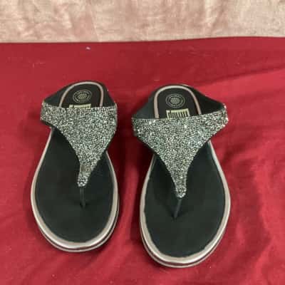 Fitflop Woman's Limited Edition Banda Crystal Pewter size 39(s)