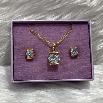  Women's  Yellow Gold Tone Earrings & Necklace Set