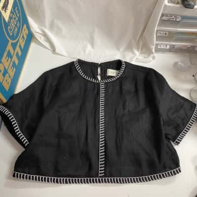 Dissh Womens  Size 10 Bella Black Linen Crop Top 