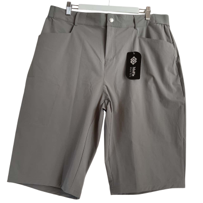 Modi’s Mens NEW -  Size XL Grey shorts with label 