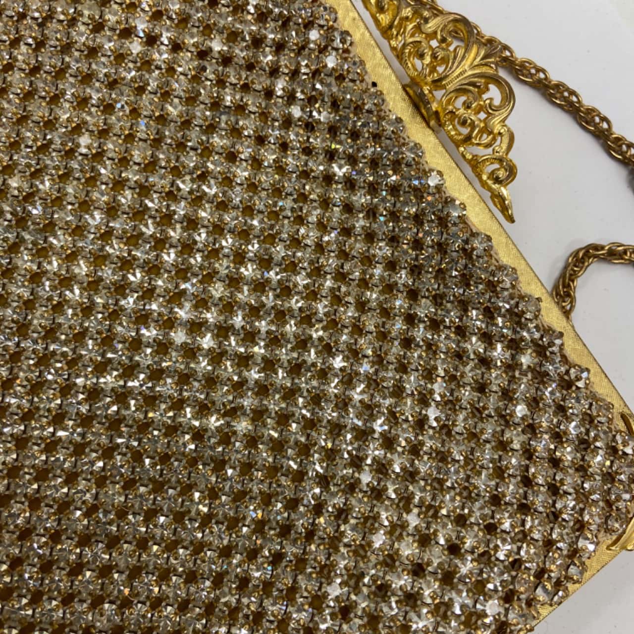 Womens Vintage Rhinestone Gold evening bag (s)