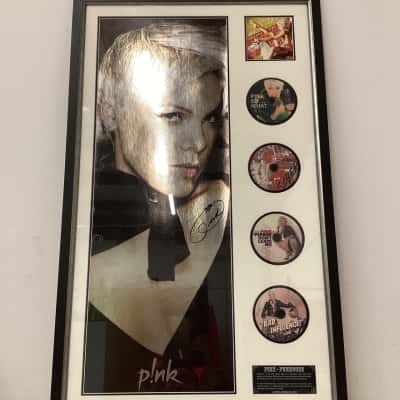Pink - Funhouse Framed Memorabilia Limited Edition 28/250 - CLICK & COLLECT ONLY  