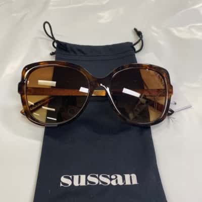 Sussan Womens sunglasses 