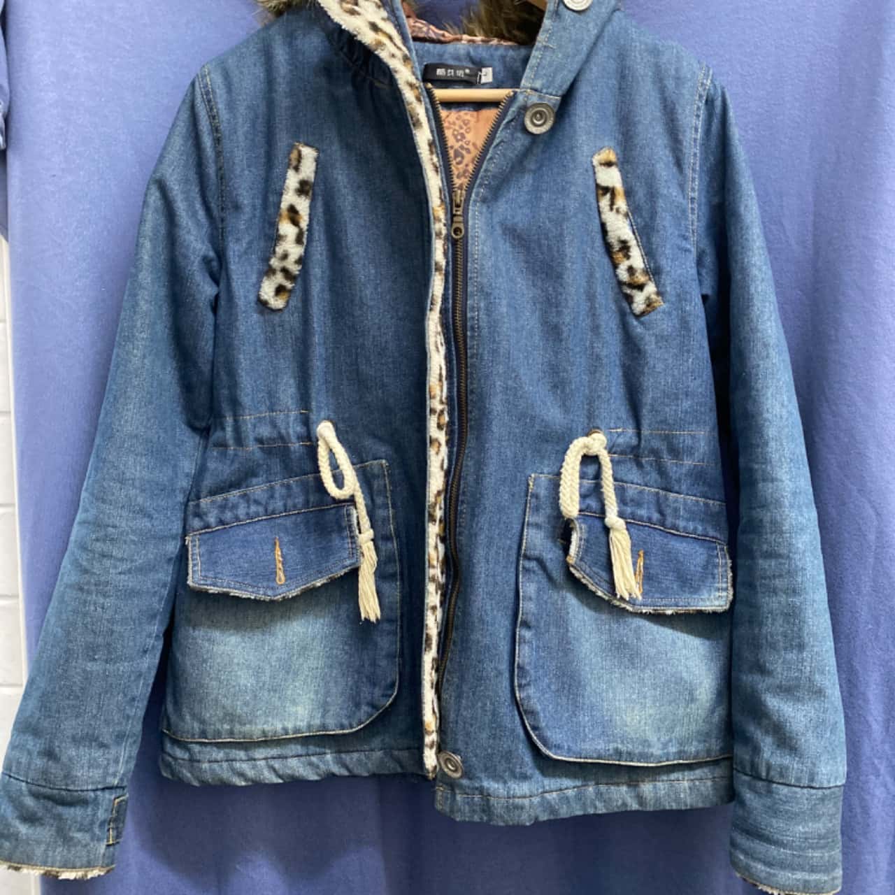 Womens Size L Denim Jacket Blue / Pattern