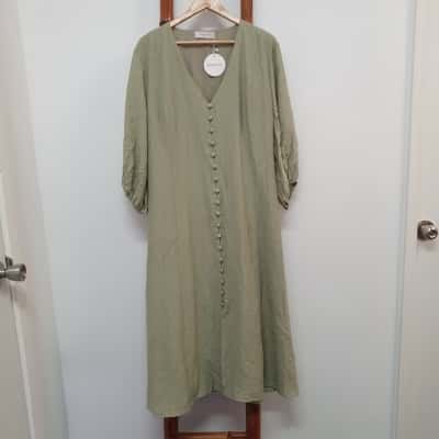Serafina Women's Size 20 Gathered Sleeve Midi Dress Sage - New With Tags