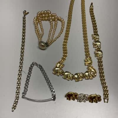 Assorted  Womens Bracelets brooch and necklace Multicoloured 