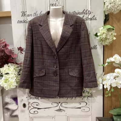 VINTAGE FIND! PERLEPIÙ BRAND! MADE IN ITALY ! 100% PURE LANA WOOL! SINGLE BREASTED HOUNDSTOOTH PATTERN BLAZER! Mens  Size 46 Blazer / Winter Jacket Maroon / Pattern 