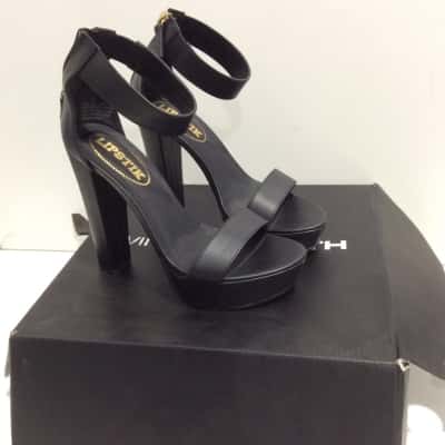 Lipstik Black Heels Size 8