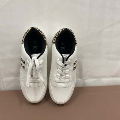 Kids Sneakers Size 2