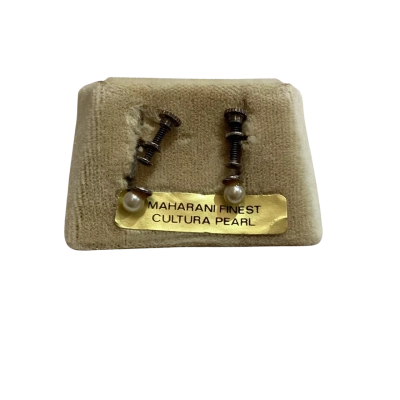  Womens Earrings 