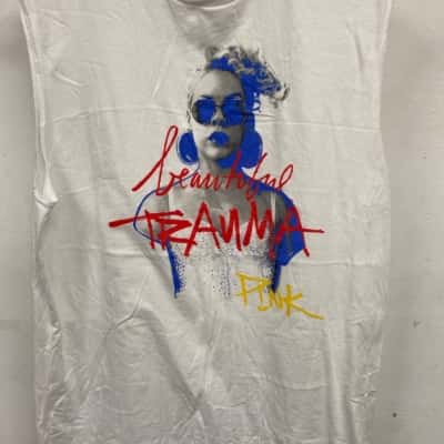 Pink beautiful trauma Womens  Size XL Sleeveless Top White 
