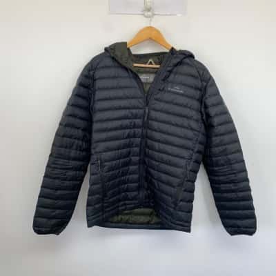 Kathmandu Dark Grey Black Puffer Jacket  Size M 