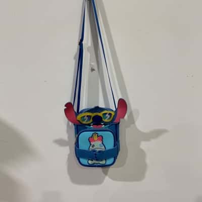 Loungefly  Disney Stitch Beach Day Crossbuddies Crossbody Bag Kids 