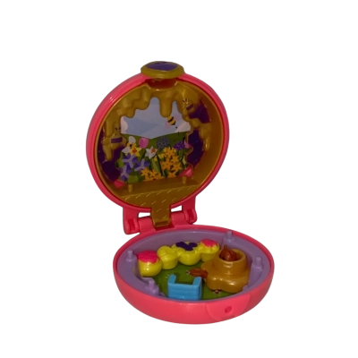 Polly Pocket Mini Compact Springtime Theme