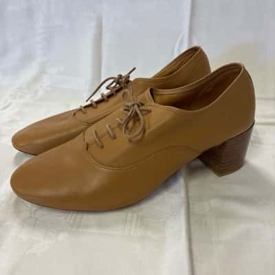Repetto womens lace up block heels Size 39 