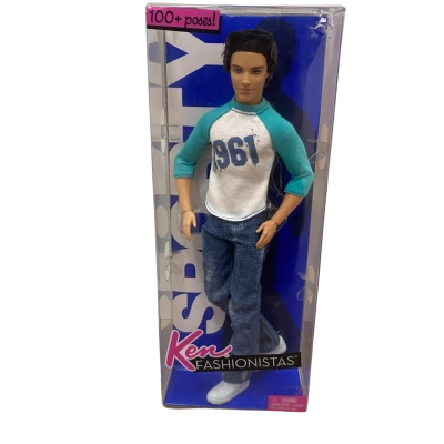 Ken Fashionista sporty doll - 2010 - BOXED