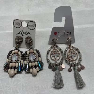 Lovisa Womens Earrings Cream / Grey / Silver long drop style 