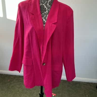  Womens  Size 18 Blazer Pink  