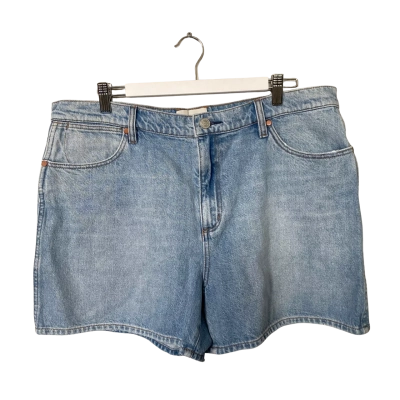 Wrangler Womens Shorts  Size 16 Blue 