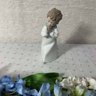 Nao by Lladro White Praying Boy Porcelain Figurine