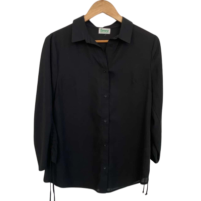  Freez Womens  Size M / S 3/4 Sleeve Top / Button Up Top Black  