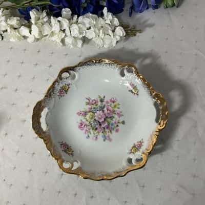 Westminster Australia Floral Pattern Fine China Dish