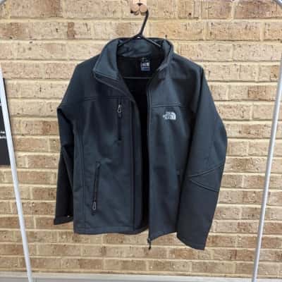 The North Face Mens flight series jacket Size M 