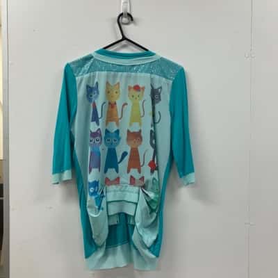 WASABEES QUIRKY TURQUOISE CAT CARDIGAN. SIZE XL