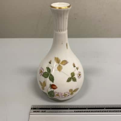 Wedgwood Bone China Wild Strawberry Bud Vase
