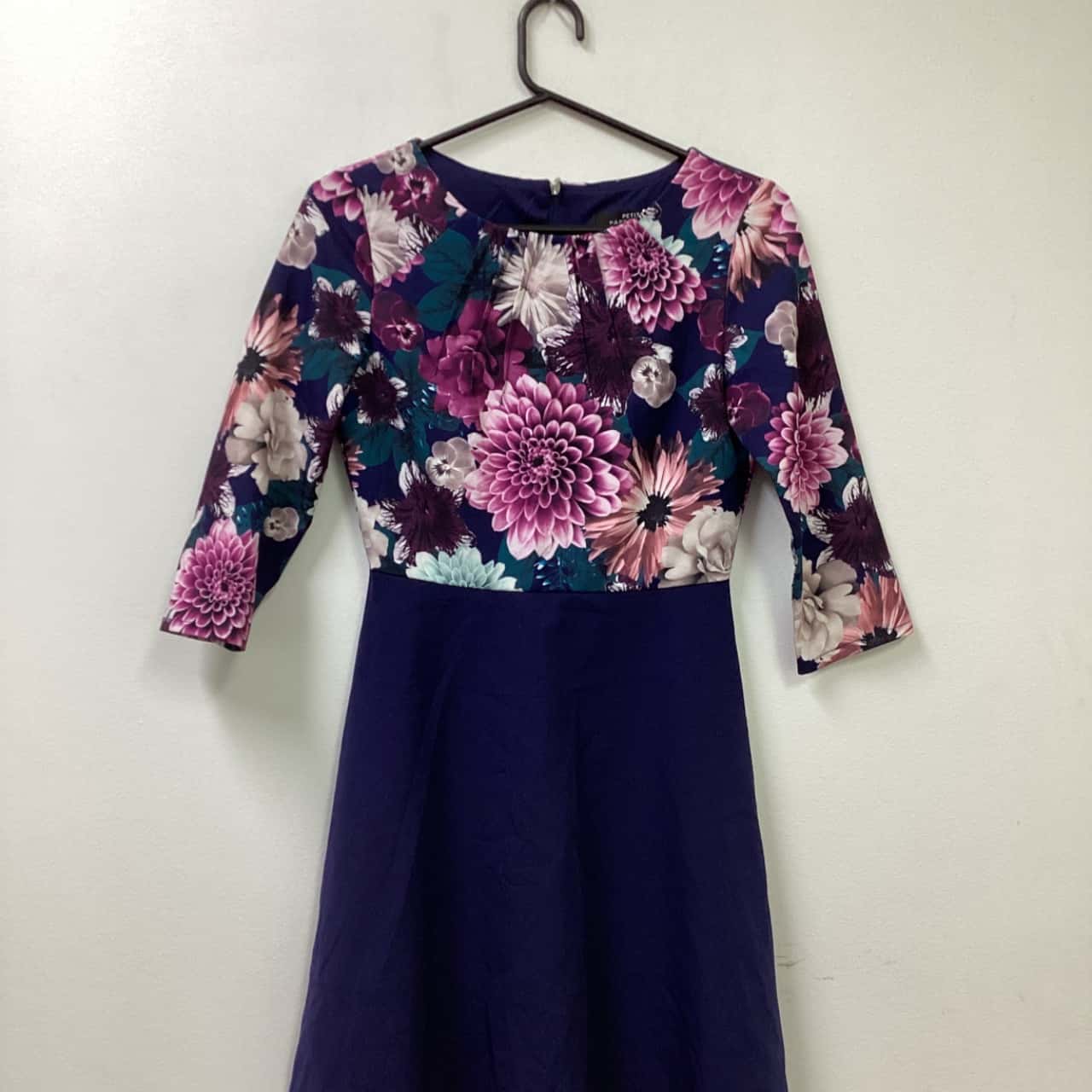 Paper Dolls Petite Womens Size 8 Floral Dress(s)