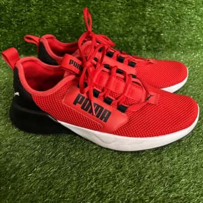 Puma Mens Retaliate 2 Red & Black Sneakers Size 8.5 US