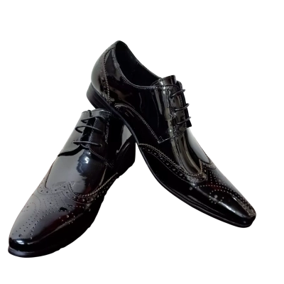  BNWT Marco Venuti Mens Size 42 Brogues Black  