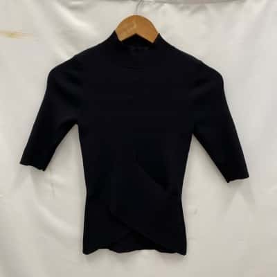 Cue Women's Top Turtleneck Size S Black  