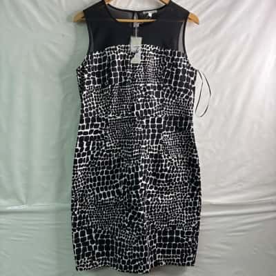 Target Womens  Size 14 Casual Dress Animal print / Black  