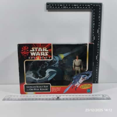 Star Wars Episode 1 GunganbL Scout Sub With Obi Wan Kenobi Toy As New PreOwned 
