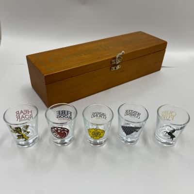 Game of Thrones - Set of 5 Shot Glasses (50mL) with Wooden Box