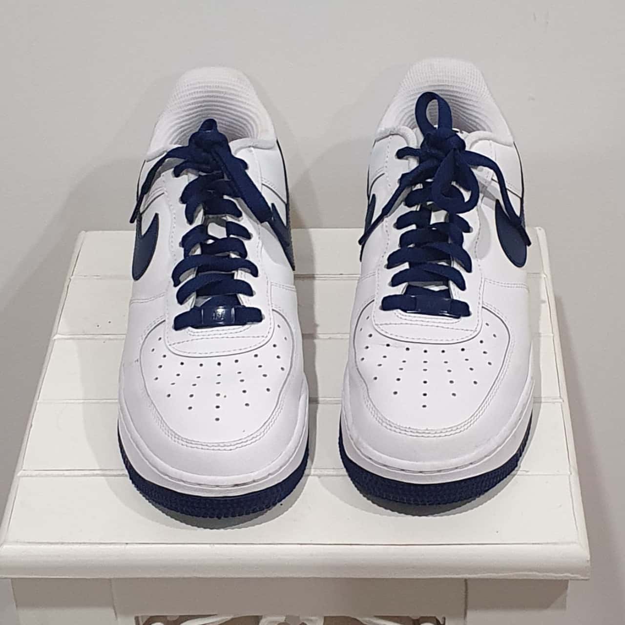 mens white airforce size 10
