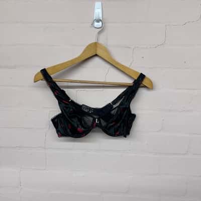 BNWT Lounge Women’s Bra Size 12C 