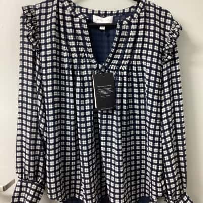 Witchery Womens  Size 8 Blouse Checked / Navy Blue / White 